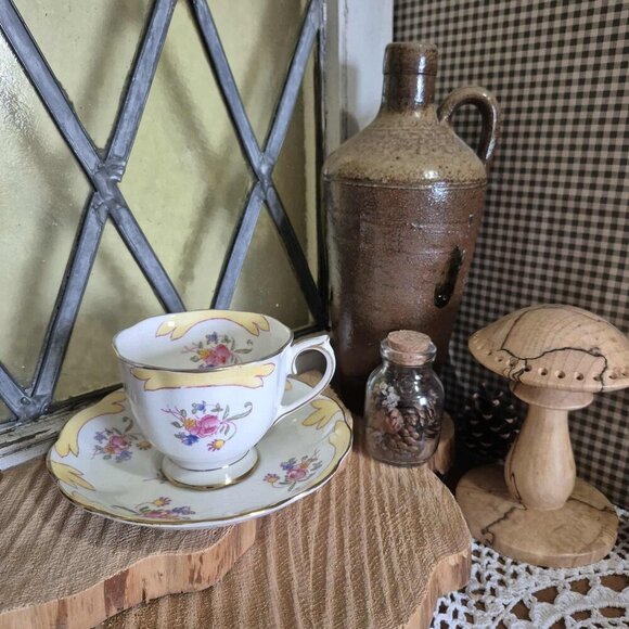 ROYAL ALBERT Crown China Vintage Yellow Mini Tea Cup - Picture 3 of 10